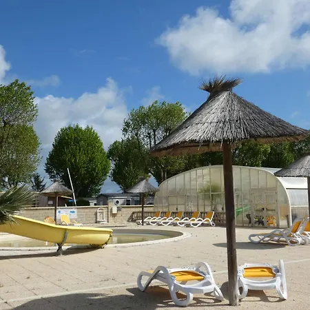 056 Emplacement Luxe A La Ferme 4* Apartman